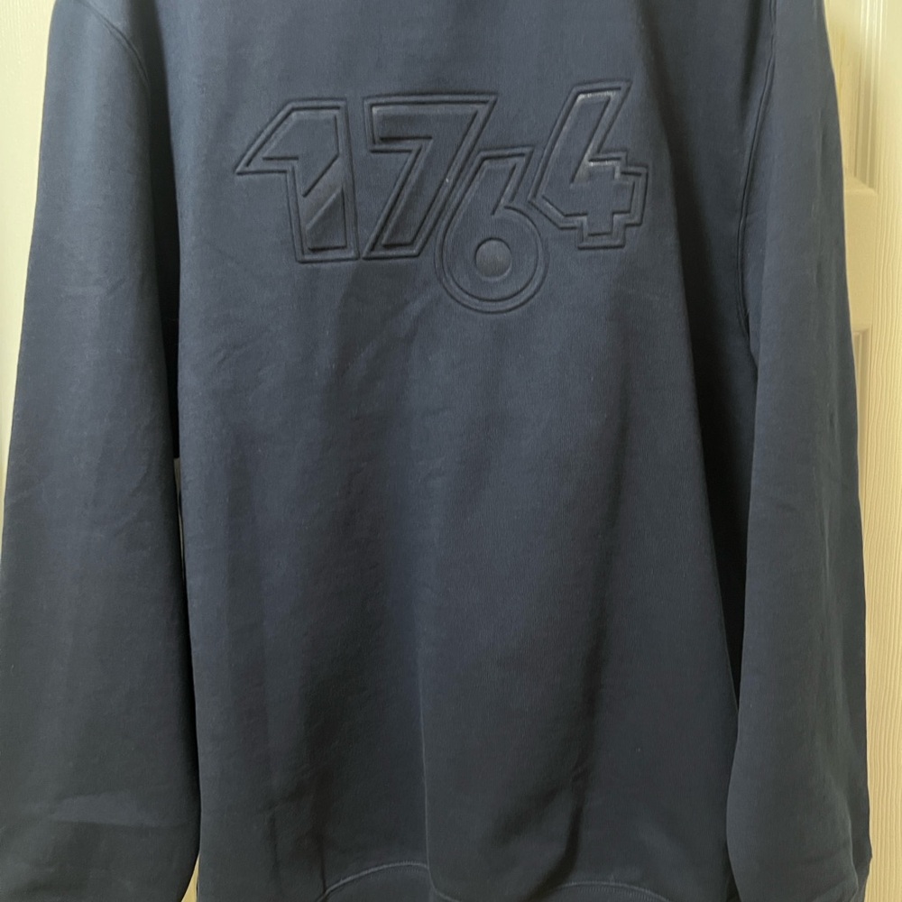 Men's Classic Navy Embossed Sweatshirt